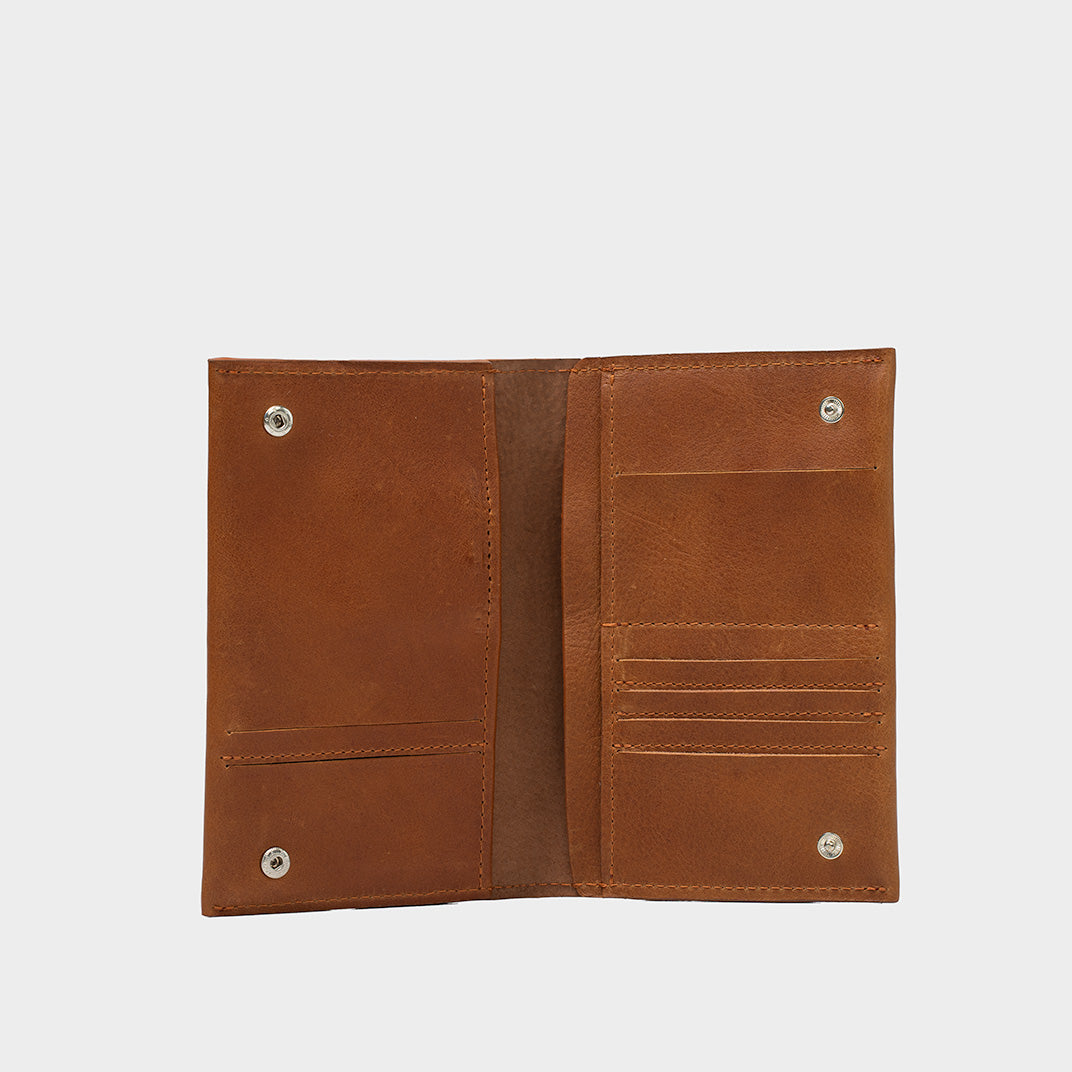 big airtag wallet continental