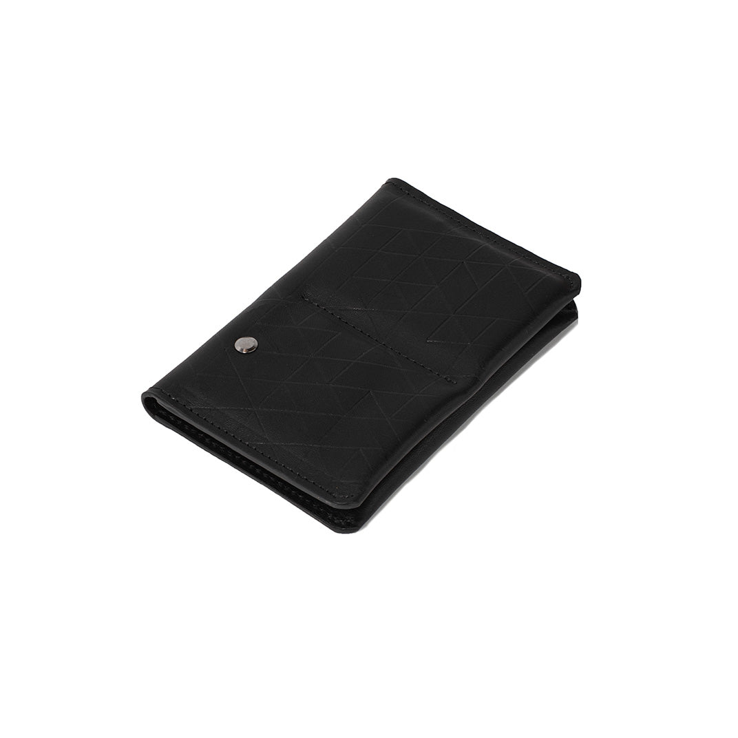 Leather Passport Holder 2.1 for AirTag | RFID Blocking