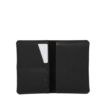 Leather Passport Holder 2.1 for AirTag | RFID Blocking