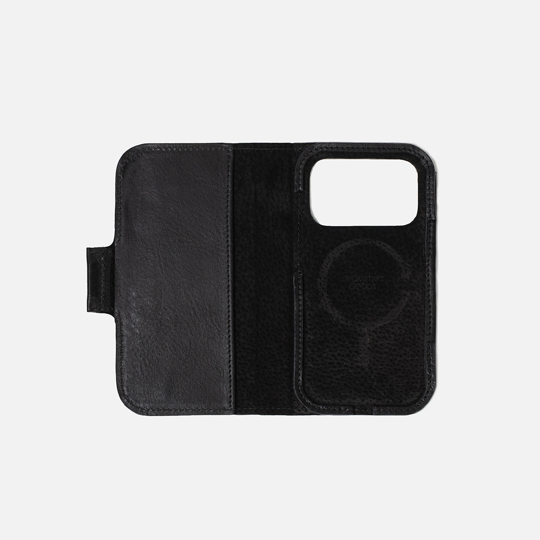 Classic 5.0 leather folio case wallet for iPhone 17 Series — interior view with suede lining, MagSafe ring, card pocket, and low-profile magnetic strap