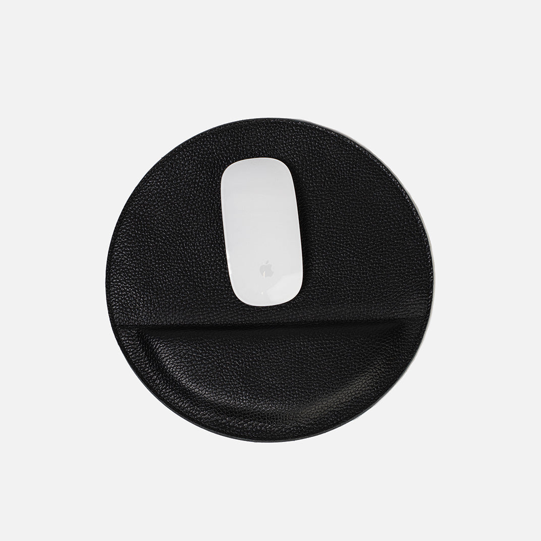 Black Italian leather round mouse pad with padded wrist rest for Apple Magic Mouse