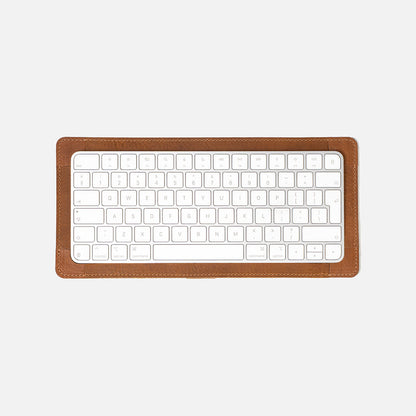 Leather Magic Keyboard Tray in Brown – handcrafted Apple keyboard stand for compact Magic Keyboard
