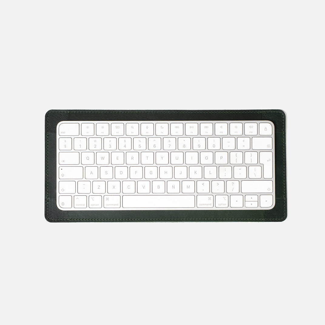 Leather Magic Keyboard Tray in Forest Green – handcrafted Apple keyboard stand for compact Magic Keyboard
