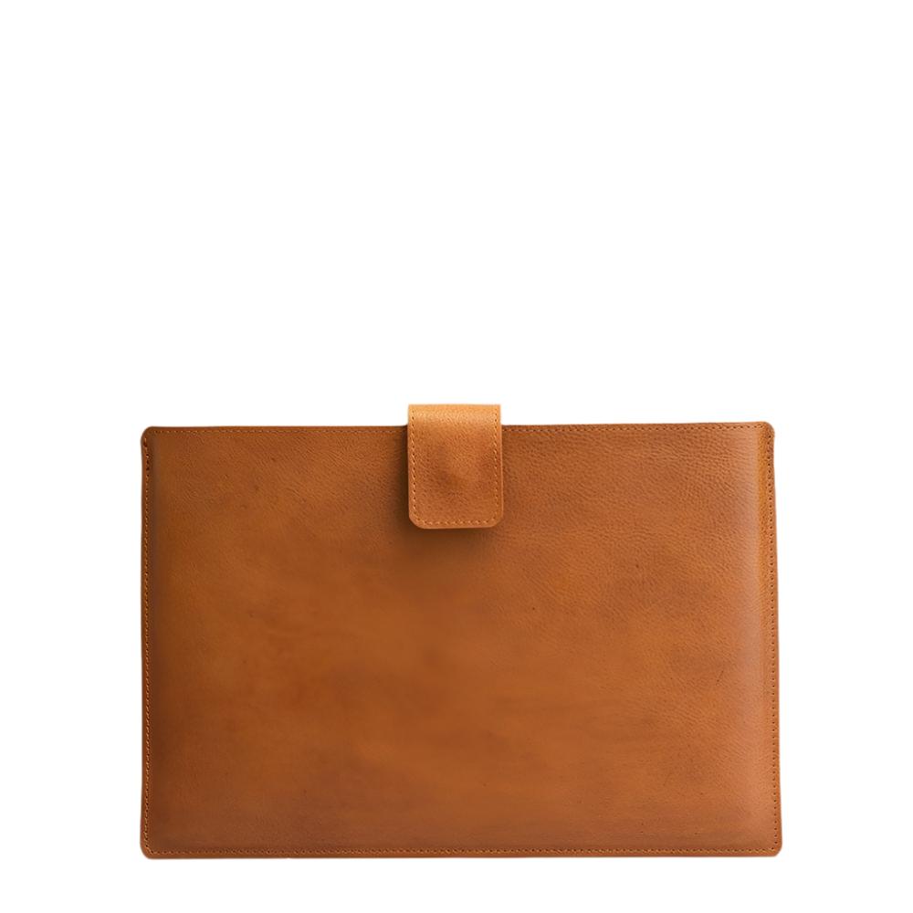 tan leather bag sleeve for macbook pro